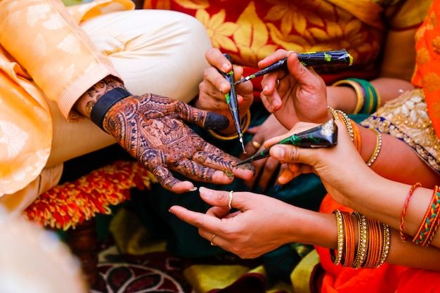 Timeless Elegance: Unveiling the Top 40+ Mehndi Designs for 2024